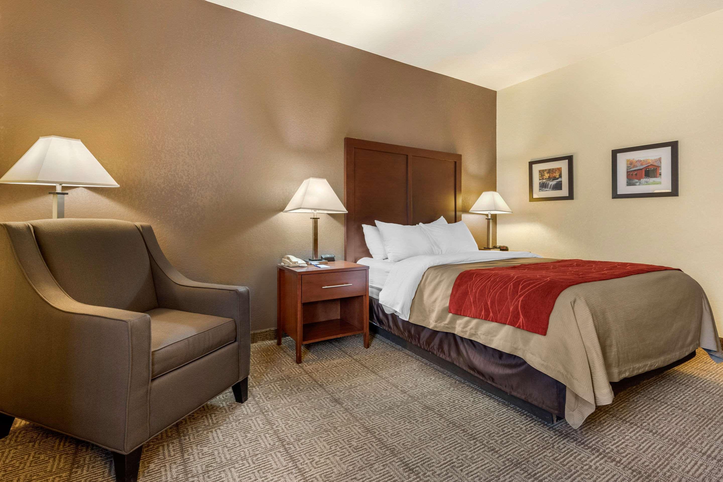 Comfort Inn Warren I-69 Buitenkant foto