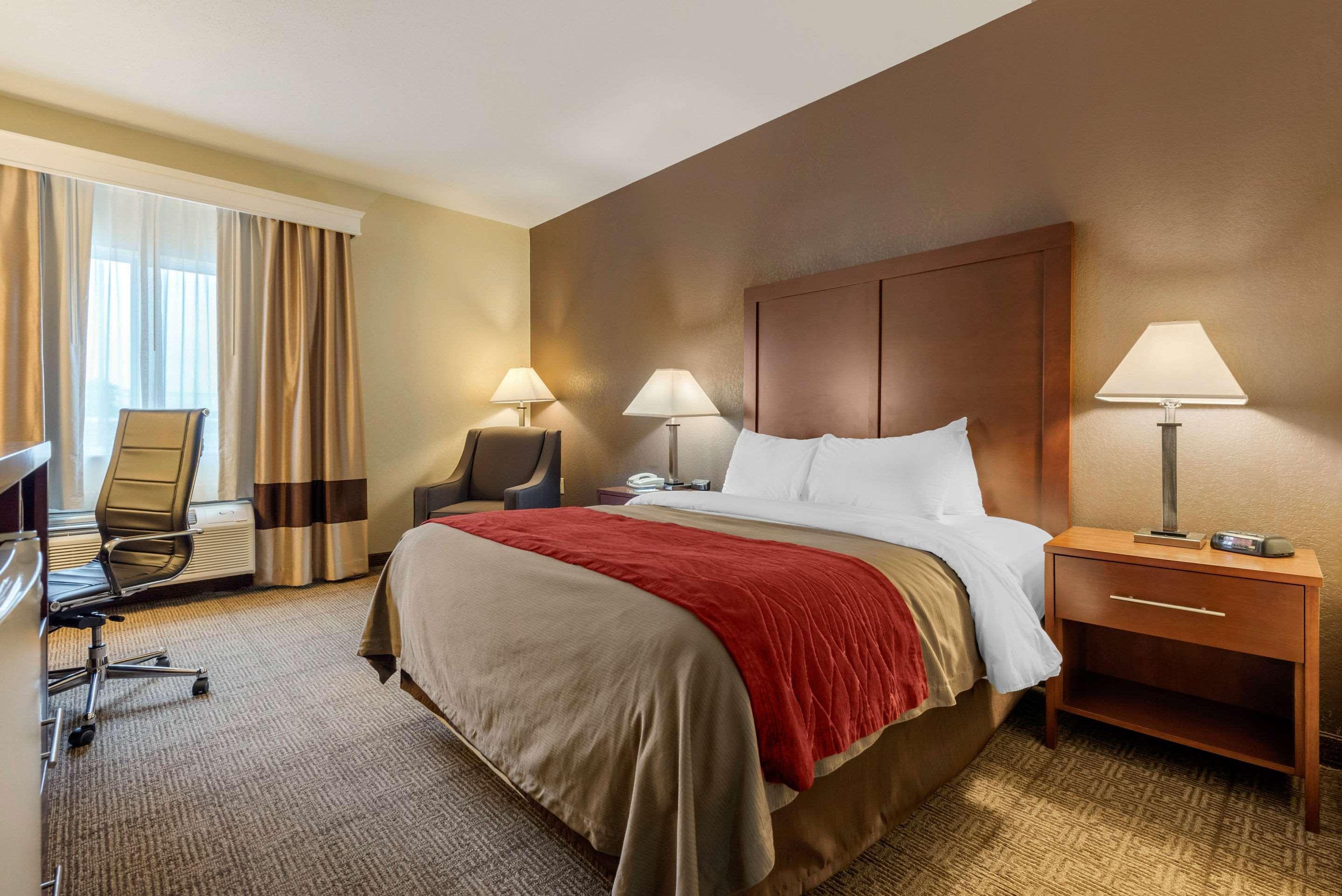 Comfort Inn Warren I-69 Buitenkant foto