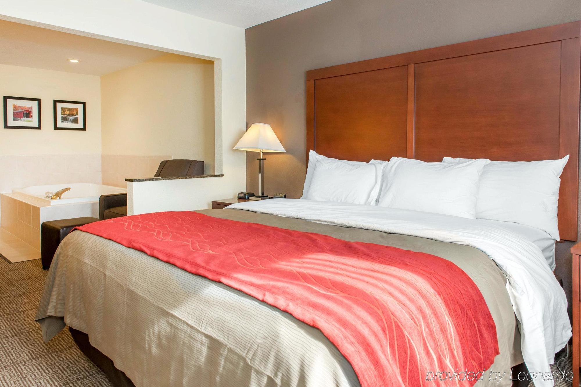 Comfort Inn Warren I-69 Buitenkant foto